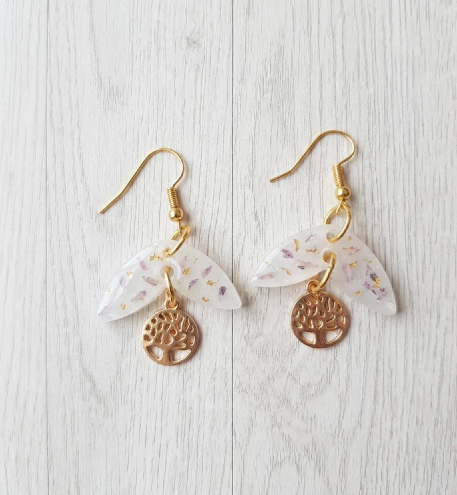 Boucles d'oreilles en résine 🥰